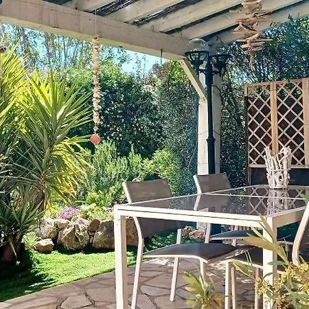 Alojamento de Acomodação e Pequeno-almoço La Bastide Du Levant A 50m De La